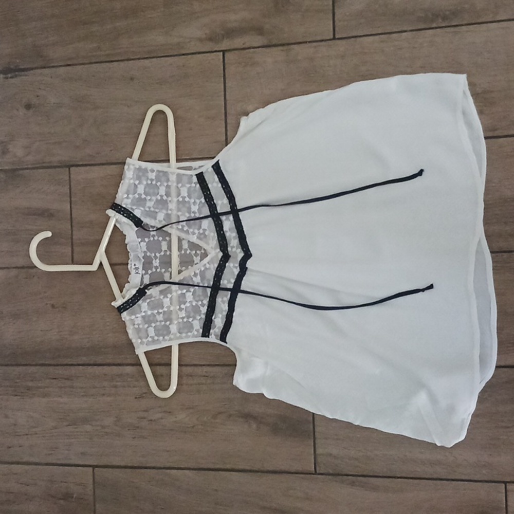 Jolt Sleeveless Top Blouse With Straps